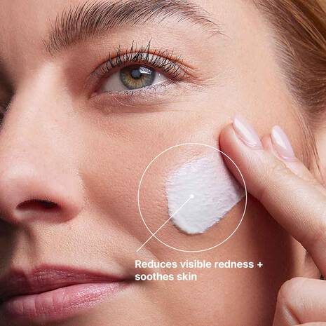 SkinCeuticals Clear Daily Soothing UV Defense Sunscreen SPF 50